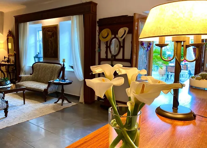 Mistral Hotel